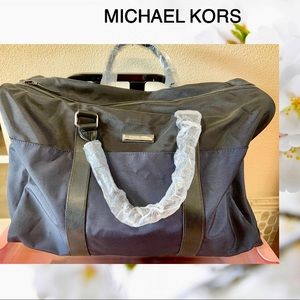❤️SOLD❤️Michael Kors Men’s Jet Set Duffle Bag